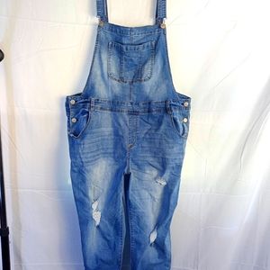Women's plus size distressed denim overalls